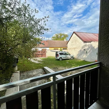 Apartment S Terasou Lysa *